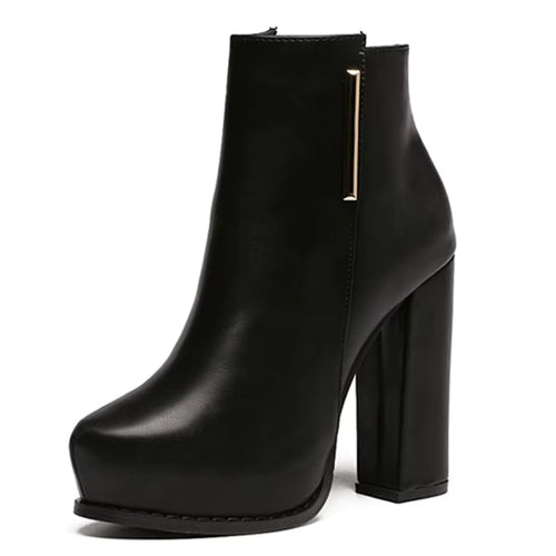 Botas pretas com estilo retro