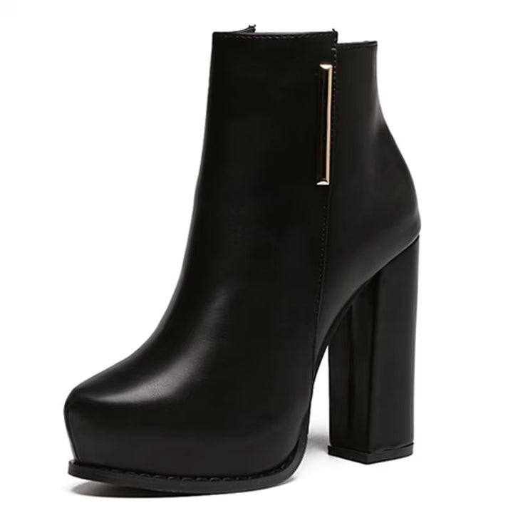 Botas pretas com estilo retro
